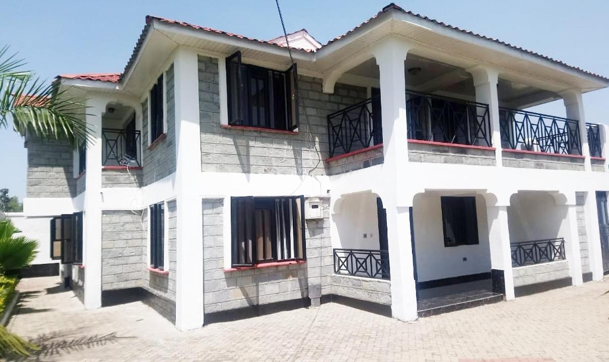 Sofitel 3 Bedrooms Own Compound Mamboleo Kisumu Ngoại thất bức ảnh