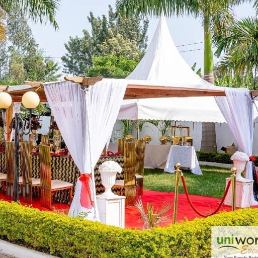 Sofitel 3 Bedrooms Own Compound Mamboleo Kisumu Ngoại thất bức ảnh